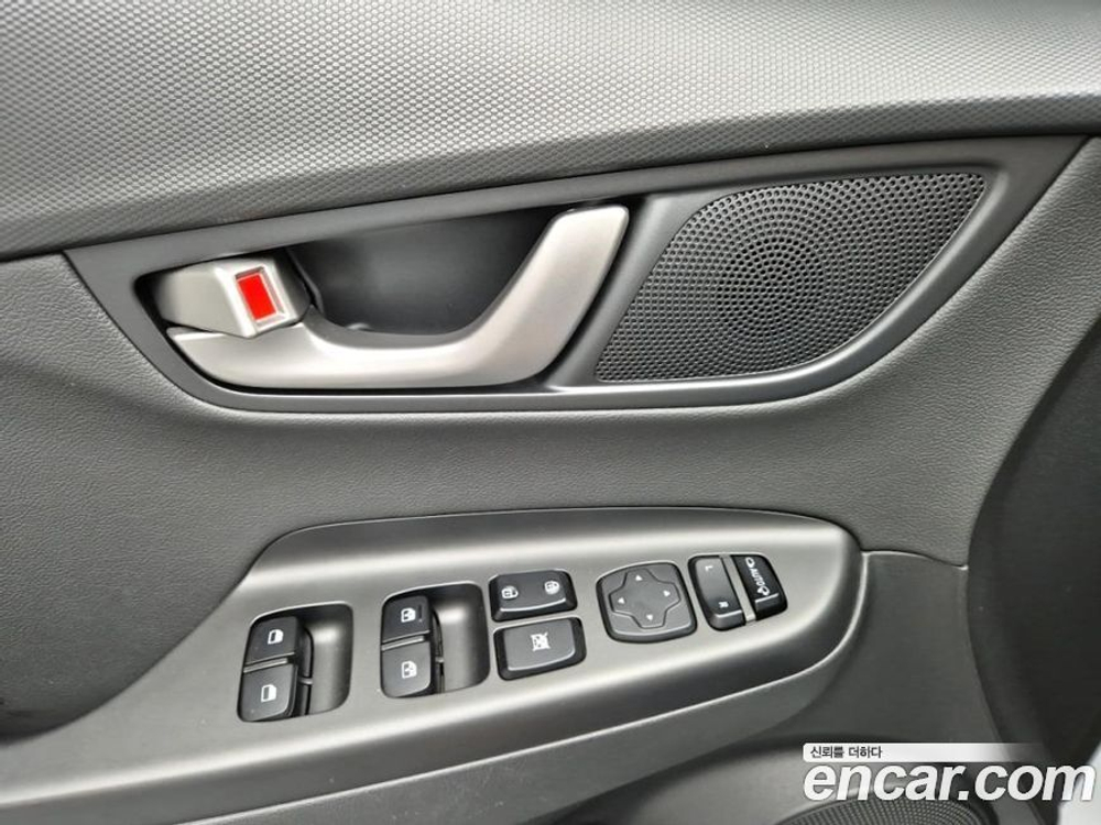Hyundai KONA Hybrid Premium Special (10.2019)