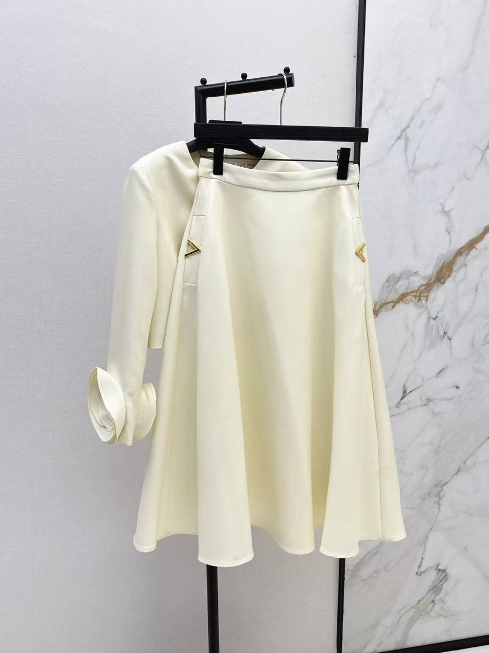 Костюм Valentino
