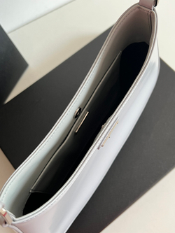 Prada Cleo 27 cm