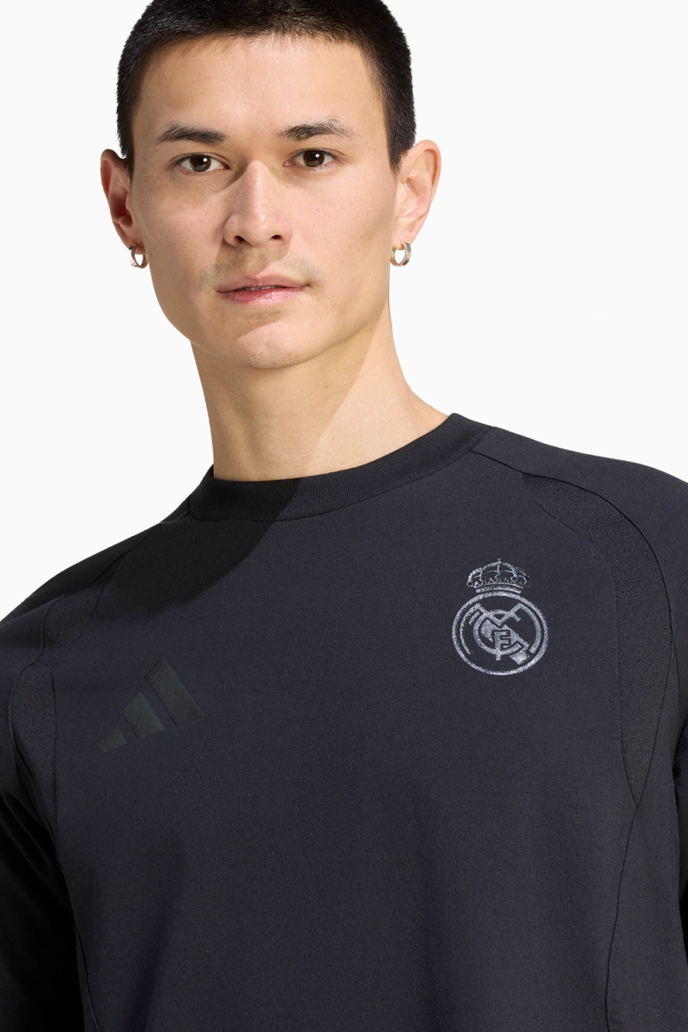 Футболка adidas Real Madrid 25/26 Tiro Travel Tee - черный