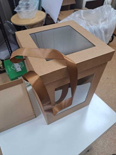 Короба для флористики и подарков