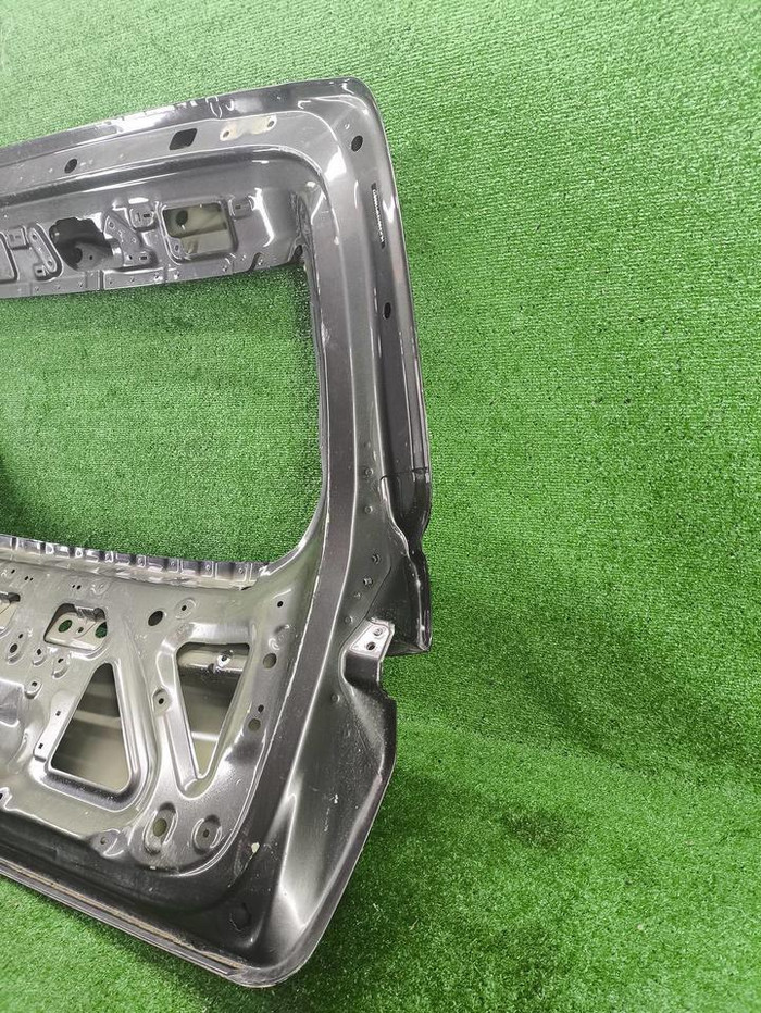 Крышка багажника Lixiang L8 (2022-н.в.)