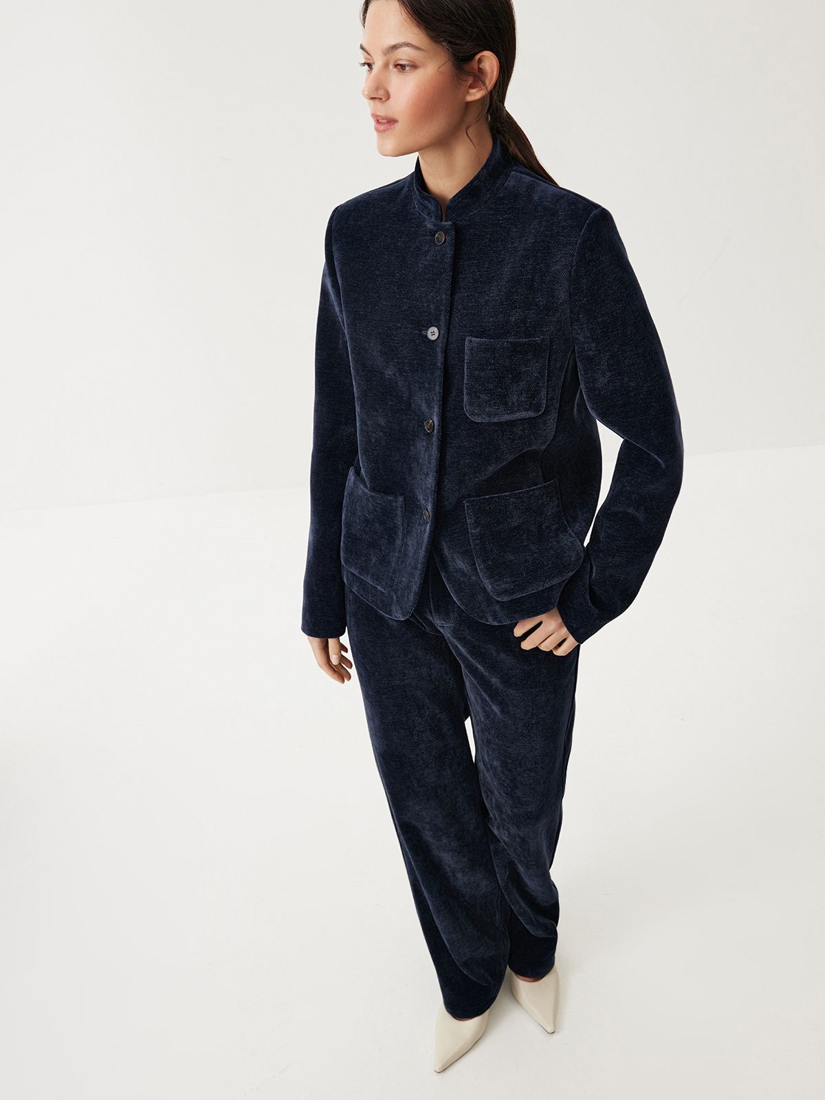 Прямые брюки из вельвета Modern East