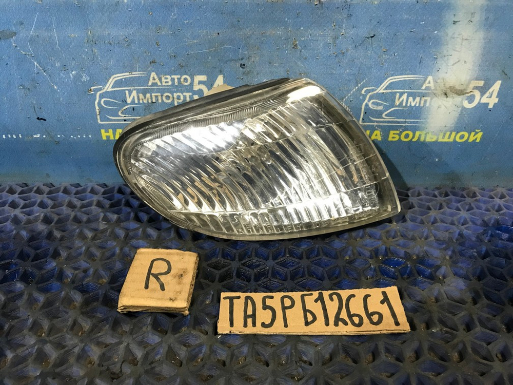 Габарит правый MAZDA MILLENIA 1997-2000