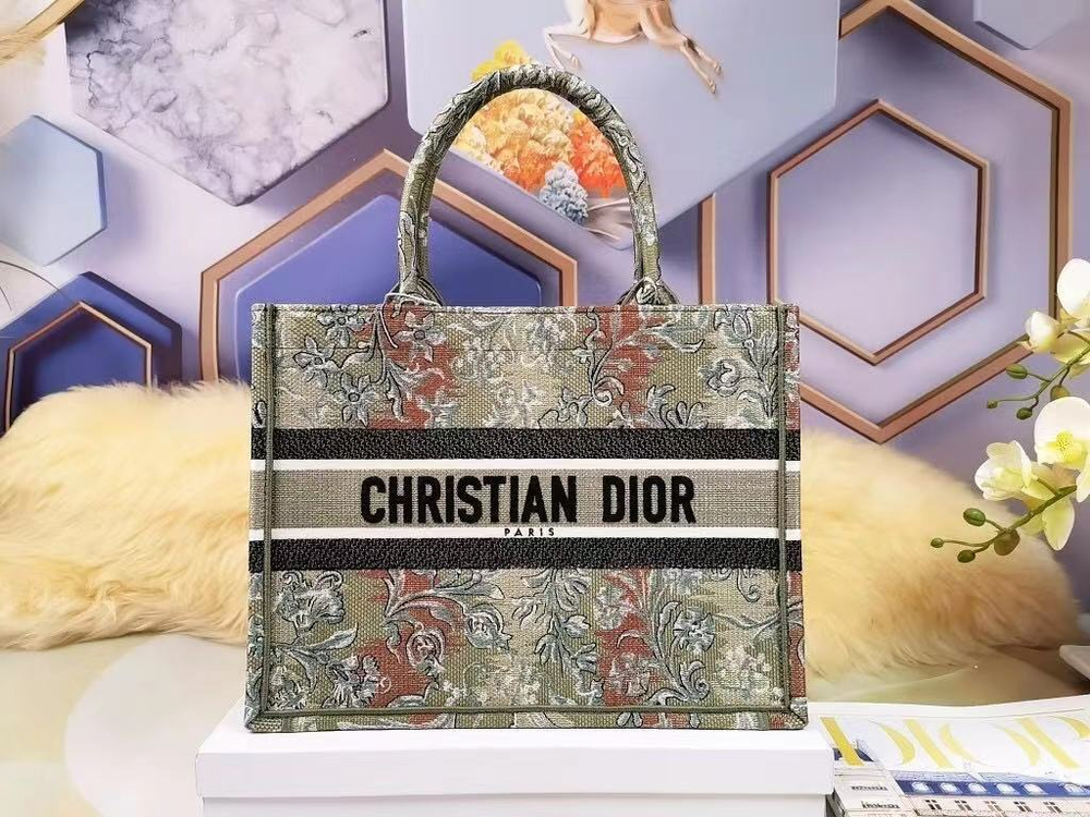 Christian Dior Book Tote 36 cm