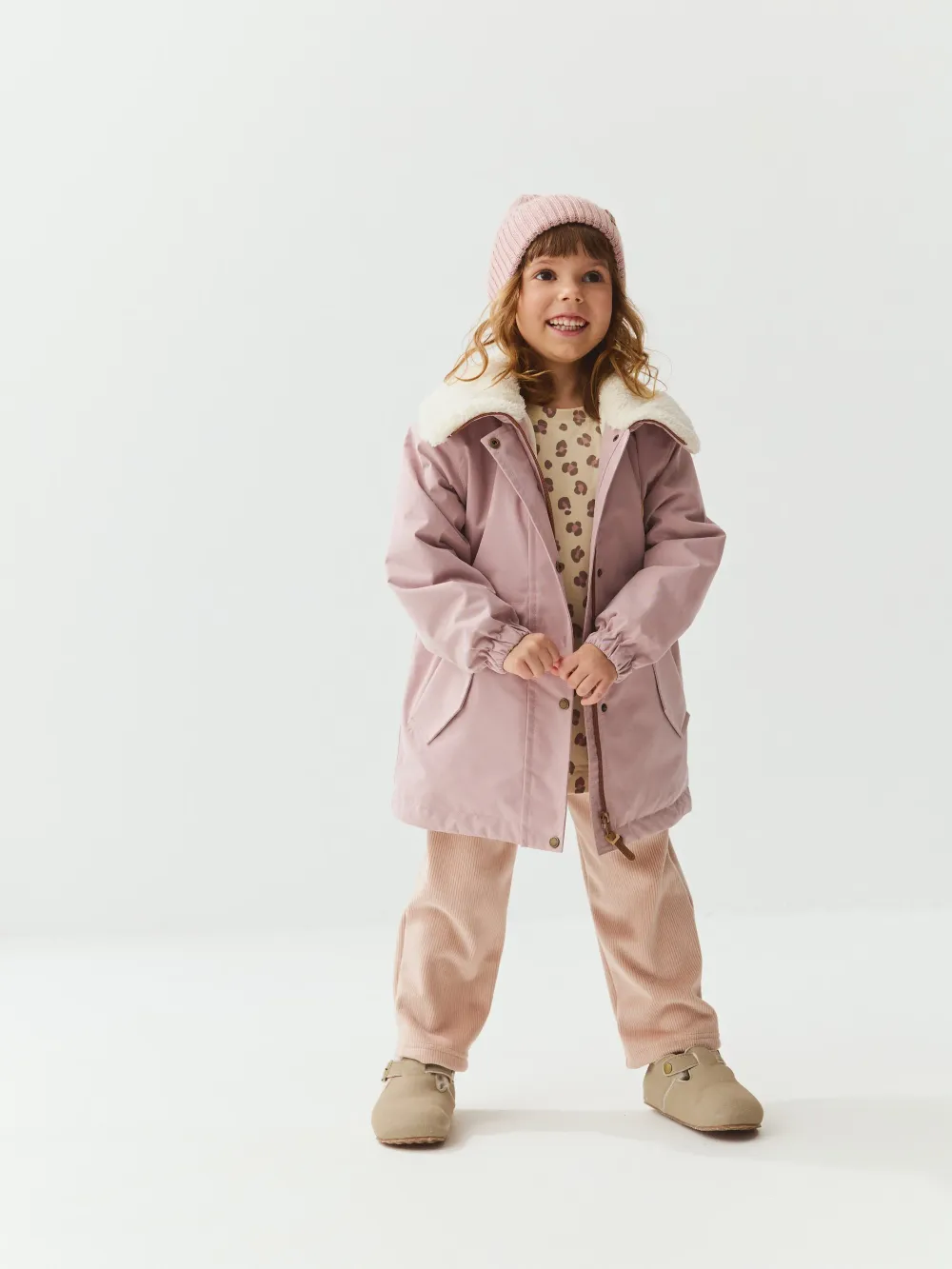 Парка демисезонная с меховым воротником "Зефир"