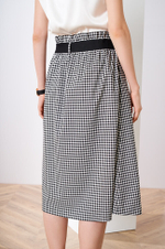 4749 Юбка женская (черно-белая клетка)