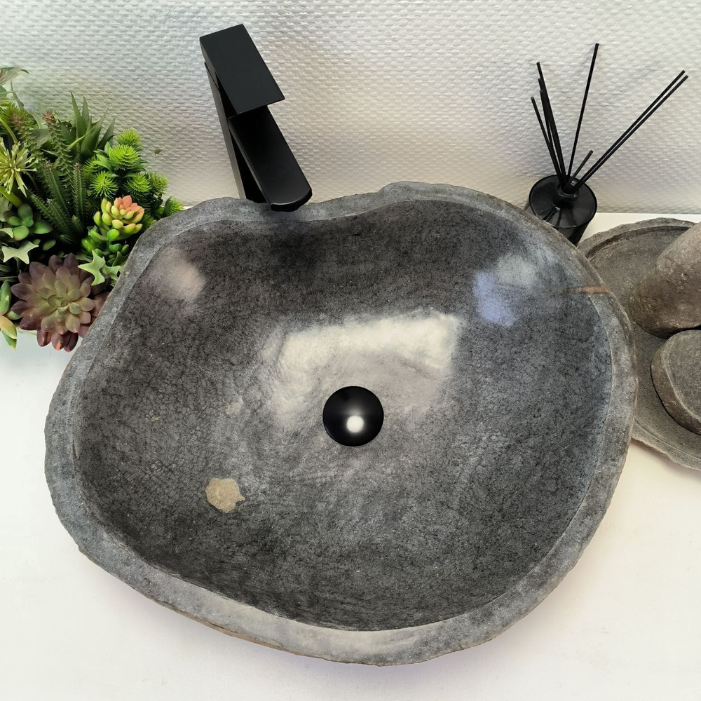Раковина из речного камня RS-63866 (52*46*15) 0123