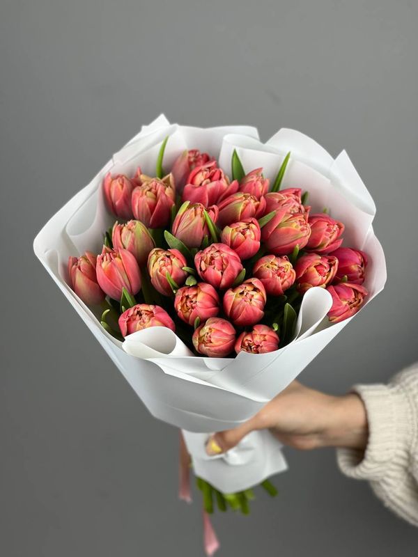 Букет розовых тюльпанов "Колумбус" (в упаковке)