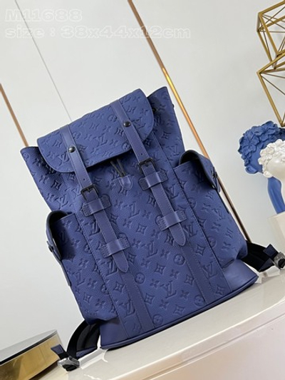 Louis Vuitton Christopher MM