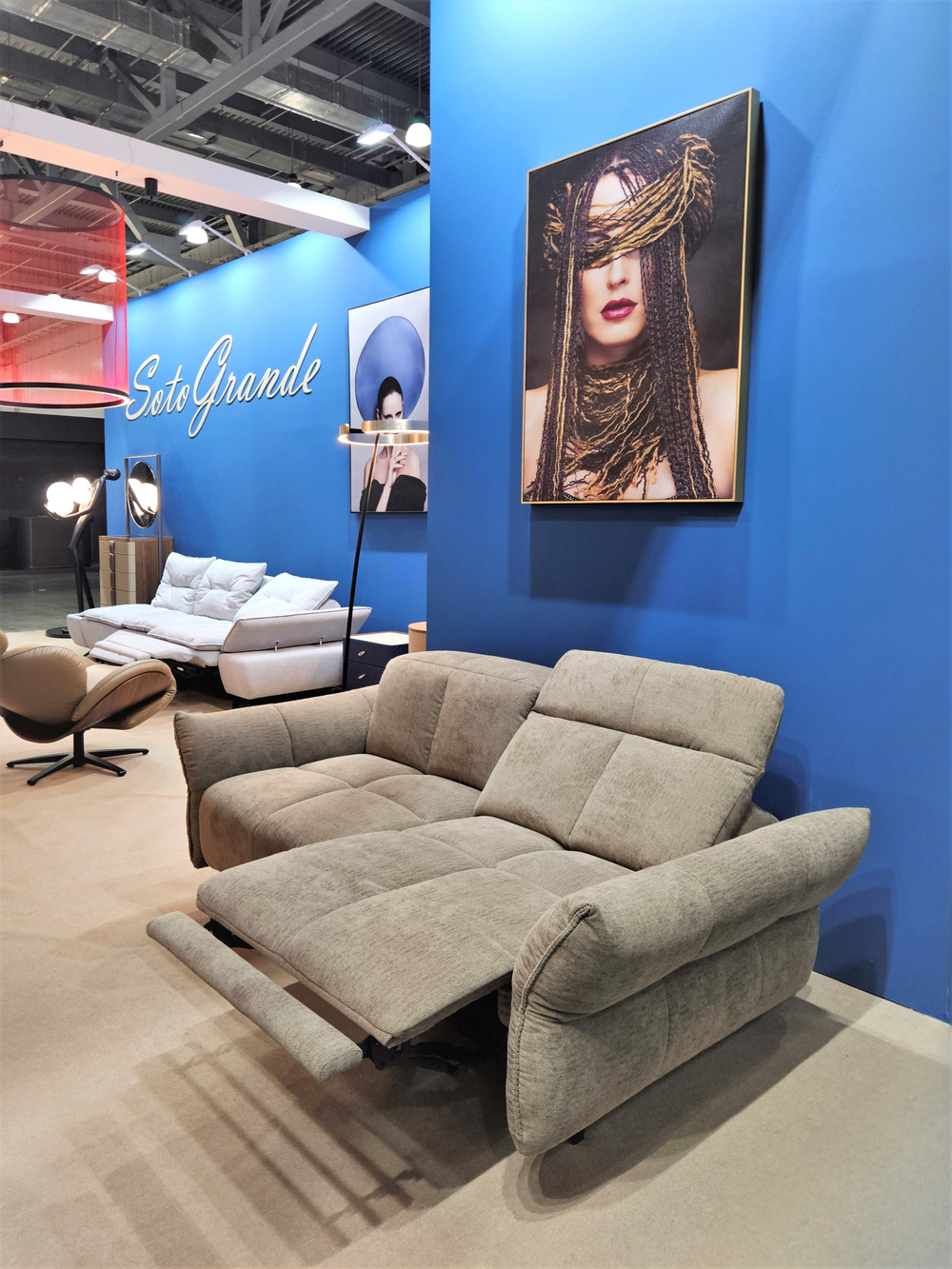 Диван-реклайнер SG4695