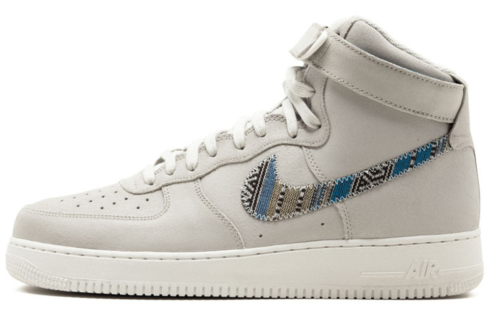 Кроссовки Nike Air Force 1 07 Lv8