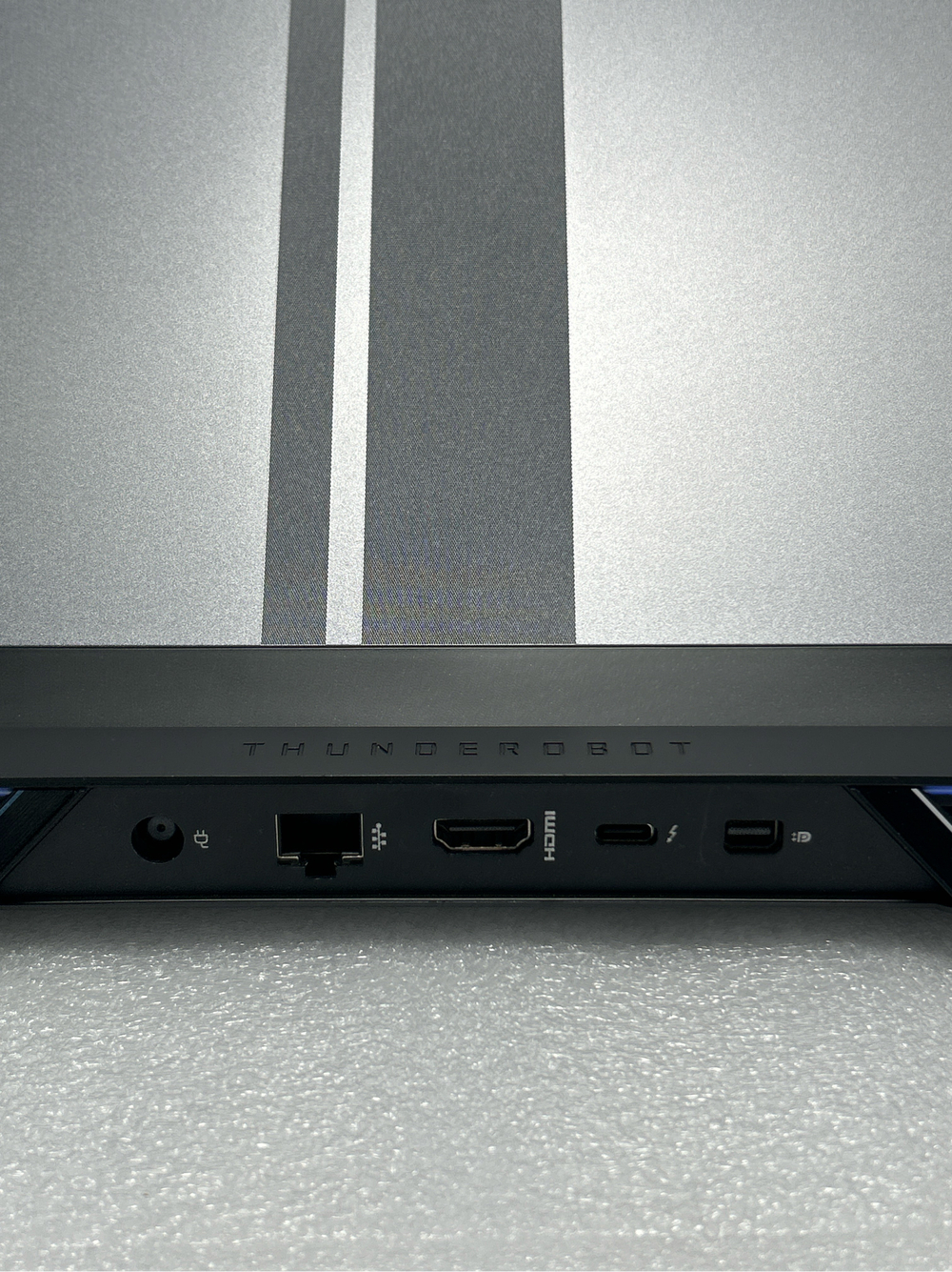 Ноутбук игровой Thunderobot Zero Ultra 7 (JT009JE09RU) 16"/Intel Core i7-12700H/RAM 32GB/SSD 1024GB/GeForce RTX 3080Ti/2560x1600/IPS/165Hz/Win11/Подсветка кл-ры: RGB/Серый. Состояние: B1