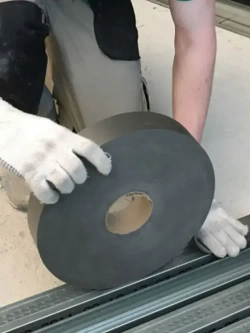 Лента уплотнительная самоклеящаяся ISOLONTAPE Euroband, высокая адгезия, 50мм х 30м, серая