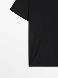 Massimo Dutti Футболка из смесовой шерсти, черный