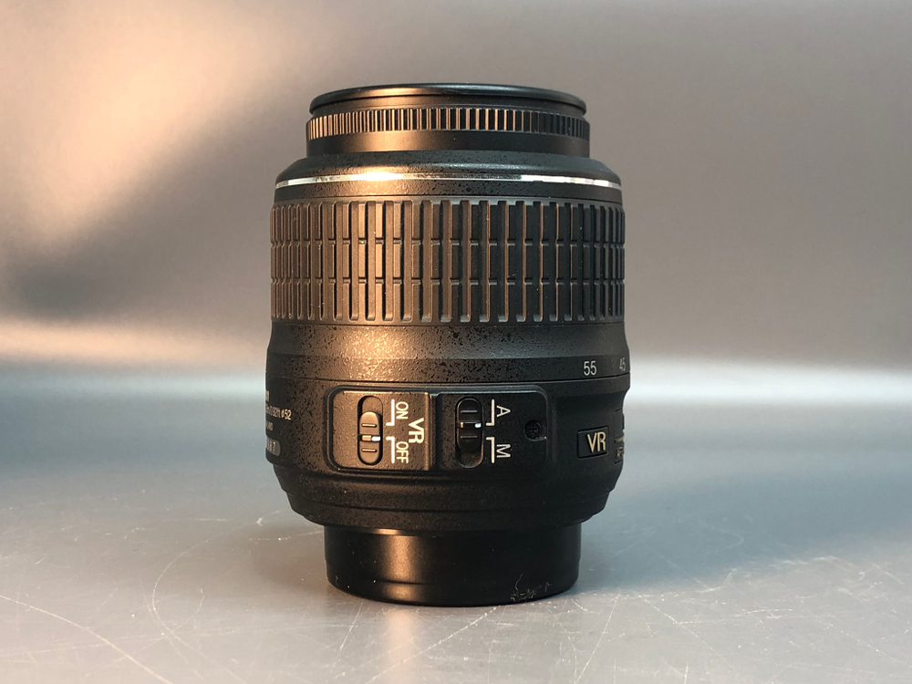 Nikon d3000(5900) + kit 18-55
