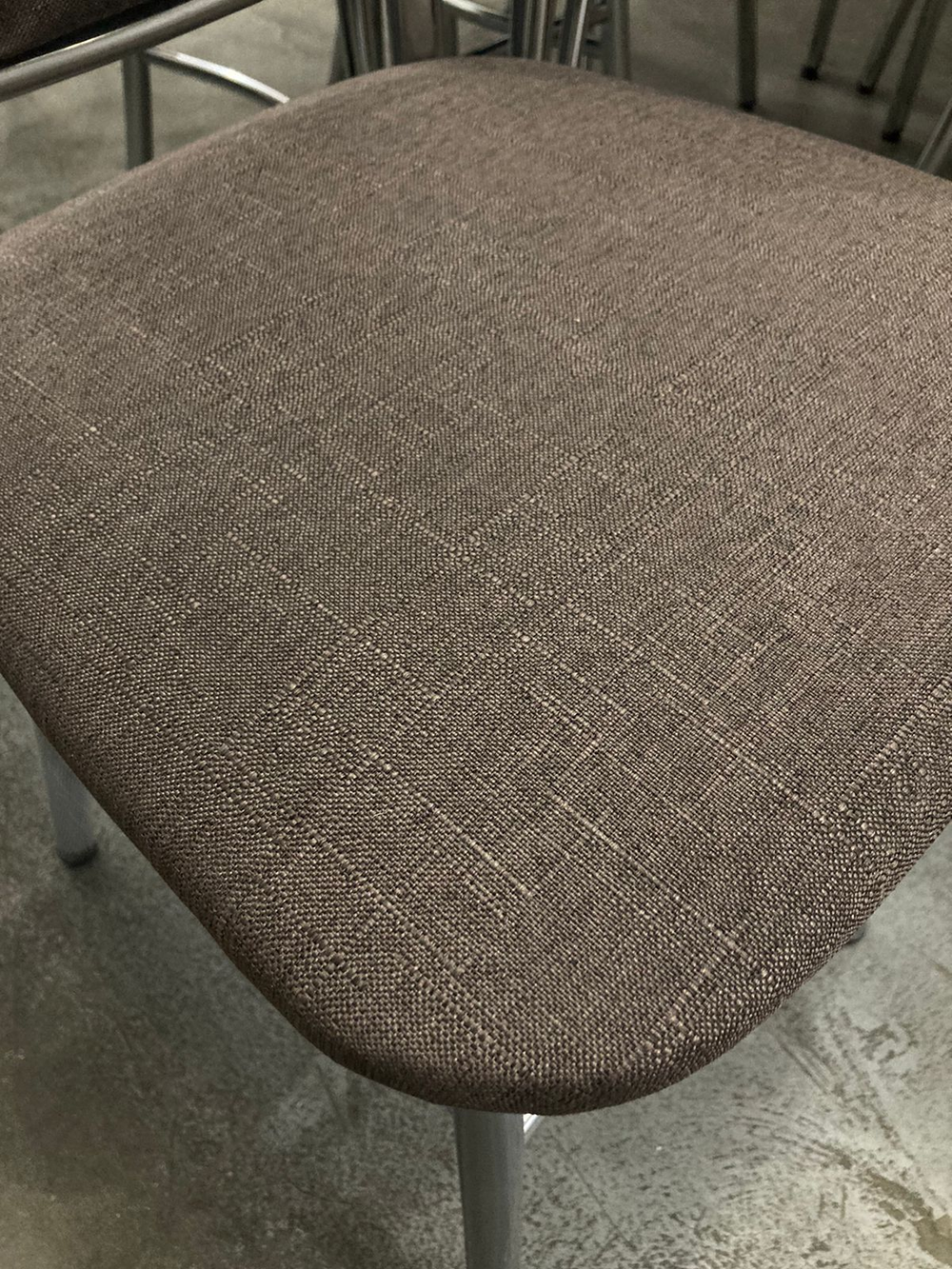 Стул Марсель каркас хром основание рогожка бурая