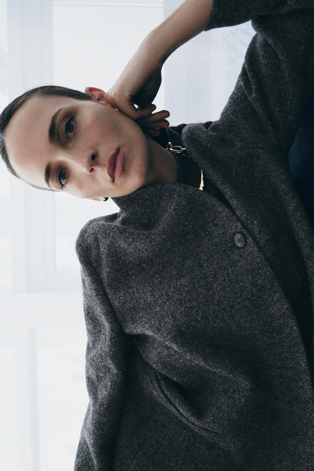 ZARA БЛЕЙЗЕР ИЗ ШЕРСТИ С ПУГОВИЦЕЙ — ZW COLLECTION LIMITED EDITION, МЯГКИЙ СЕРЫЙ