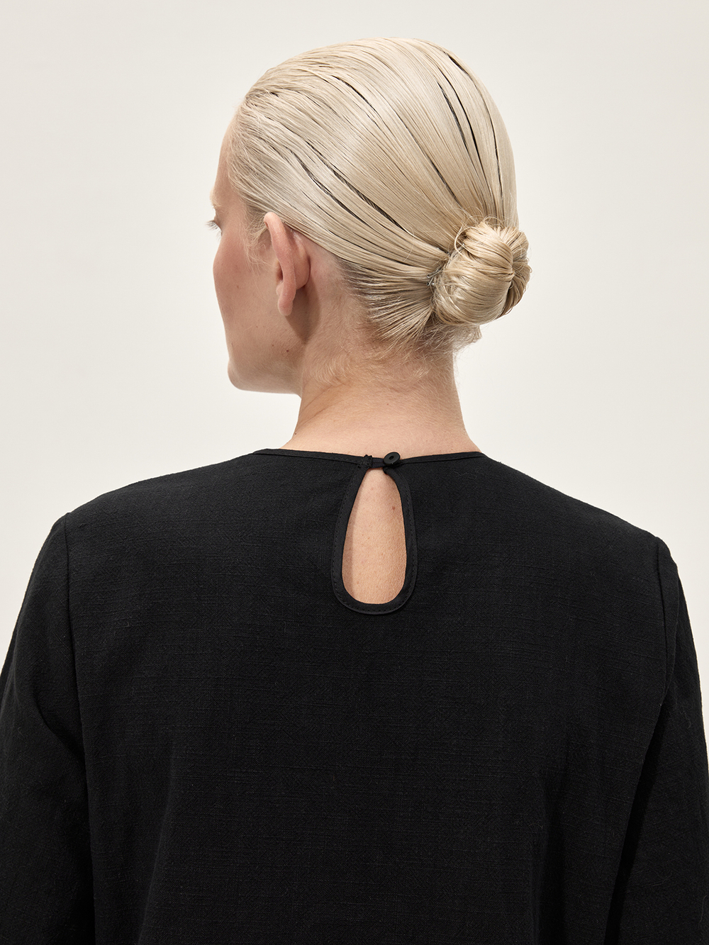 Платье с тесьмой и набойкой "Народное". Черное