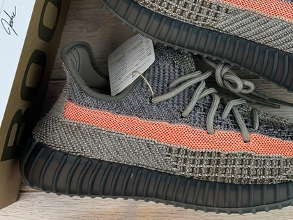 Yeezy Boost 350 V2 Ash Stone
