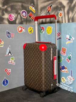 Дорожный чемодан Louis Vuitton Horizon 50