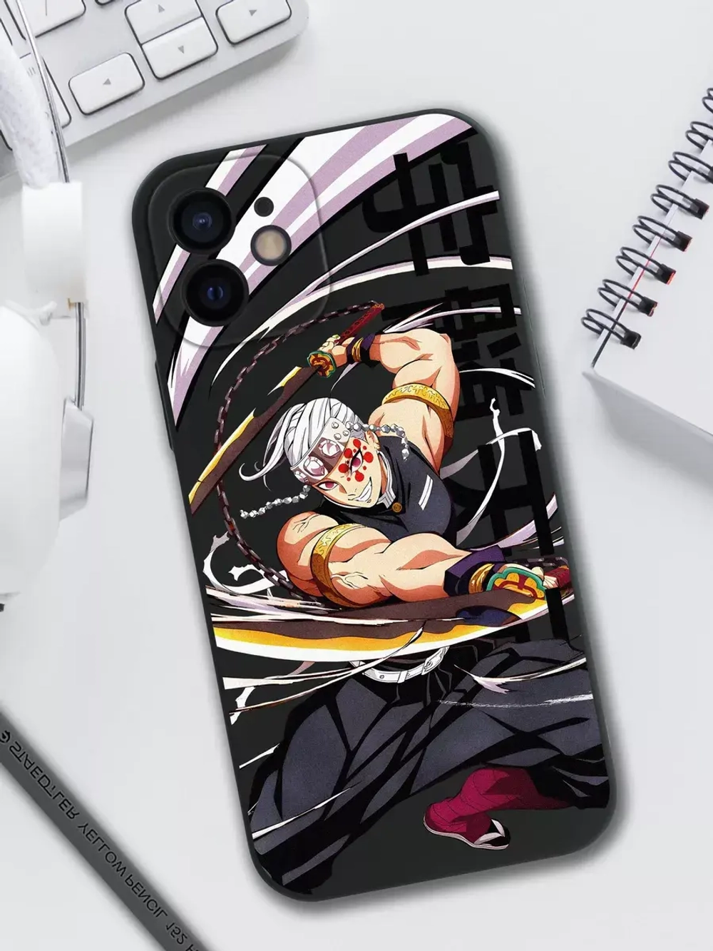 Чехол на iPhone 12 с принтом