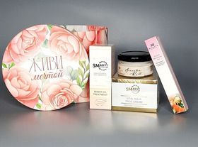 Подарок для женщин - Уход для тела в коробке "Живи мечтой"