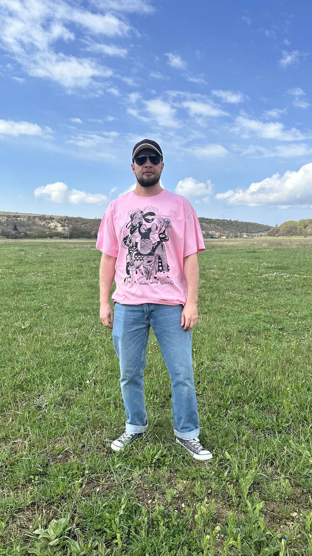 Футболка Klumba The Global Scene розовая