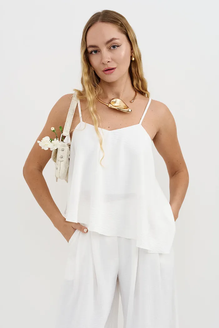 Асимметричный топ из шифона белого цвета