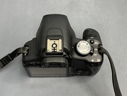 Canon EOS 500D Kit EF-S 18-55mm 16.565 Кадров