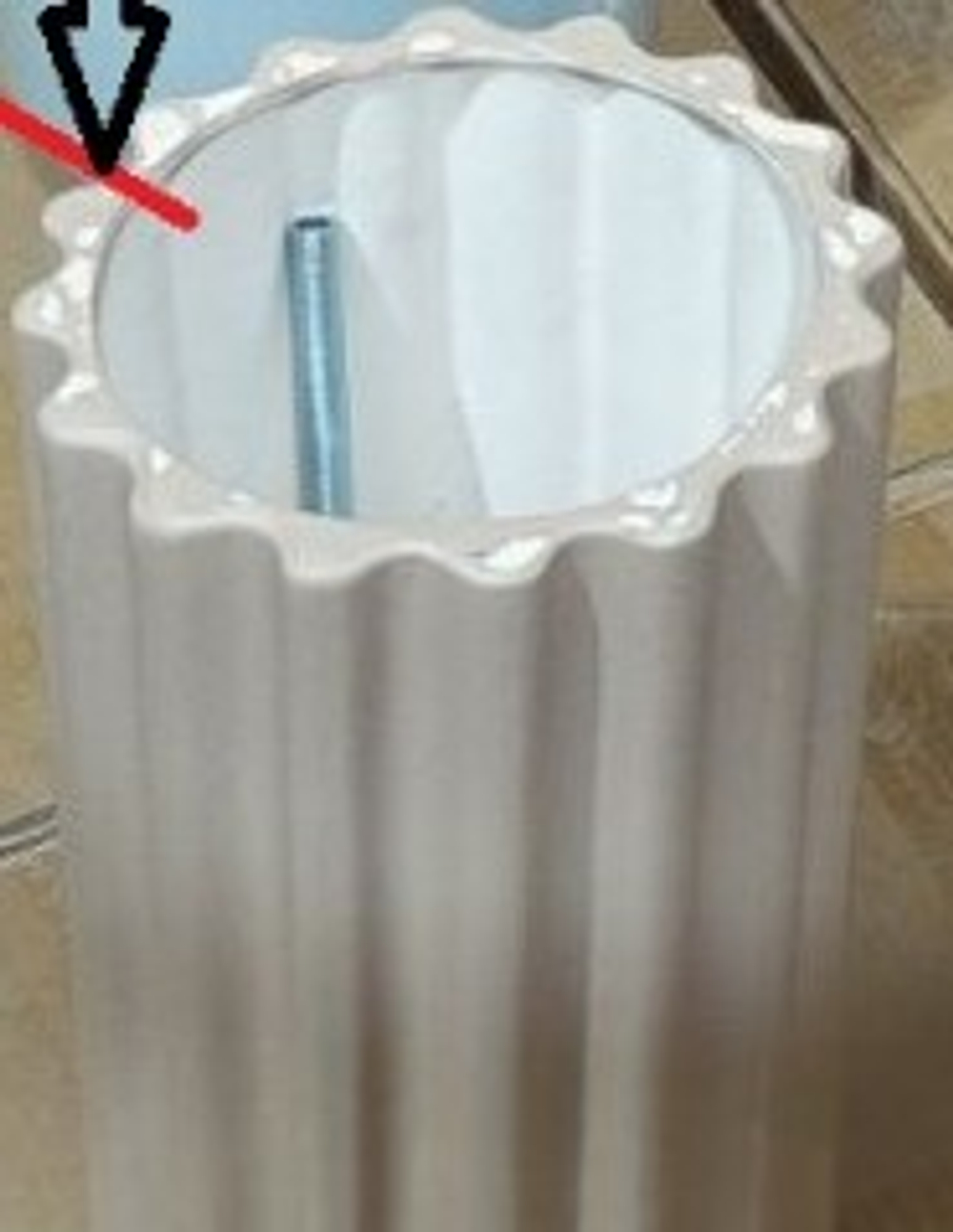 Столик Sonica с квадратной столешницей, черный металл, бежевый