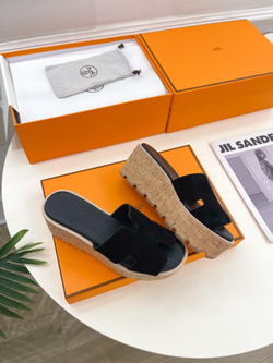 Hermes Eze 30 Sandal