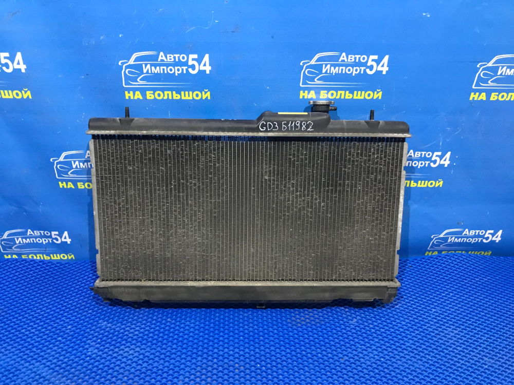 Радиатор двигателя SUBARU IMPREZA 2002-2005