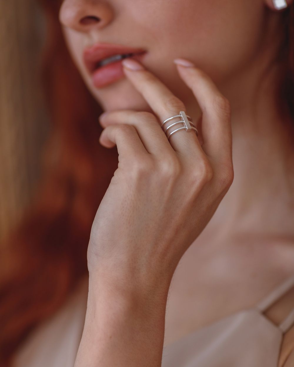 Кольцо Box and Hoop