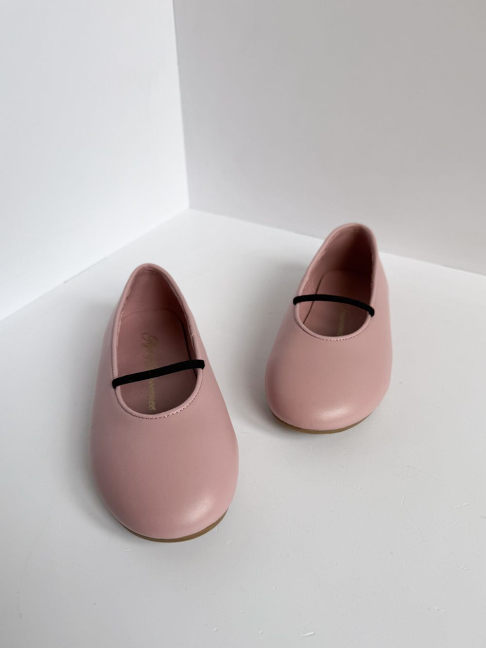 Новые кожаные туфли балетки Age of Innocence, 29