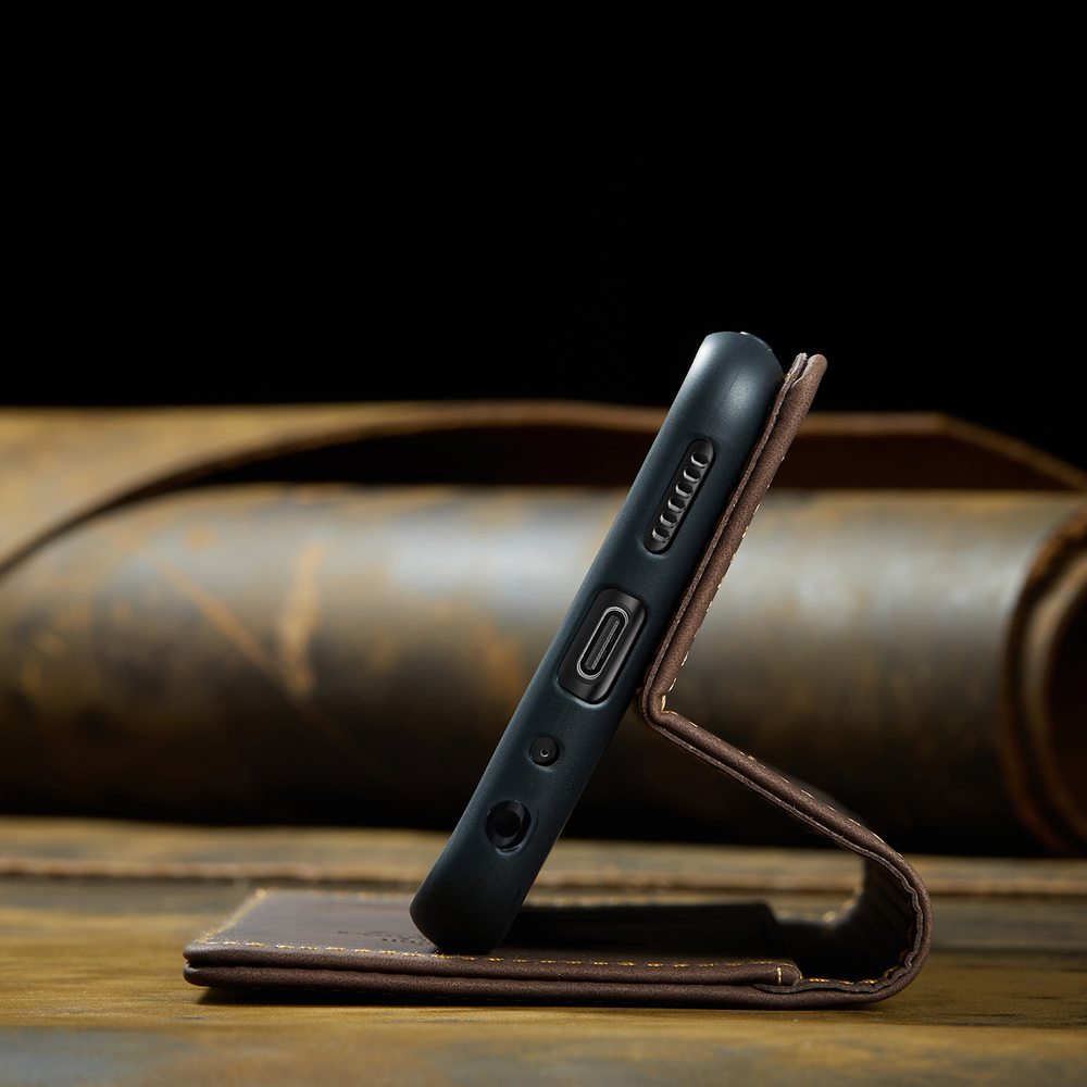 Чехол-книжка CaseMe Matte Realme 10 Pro