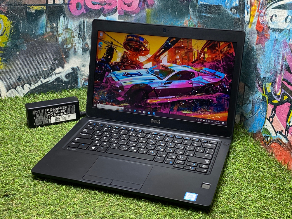 Ноутбук Dell i5-7/16GB/SSD256/ Latitude 5280[5280-9569]/Windows 10
