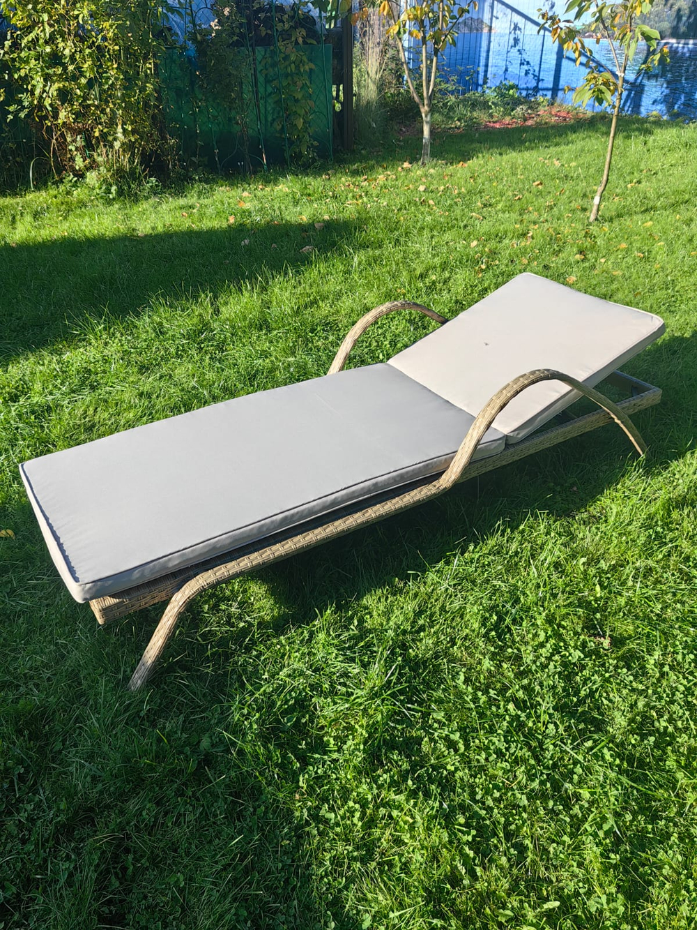 Шезлонг из искусственного ротанга Империал цвет Greige