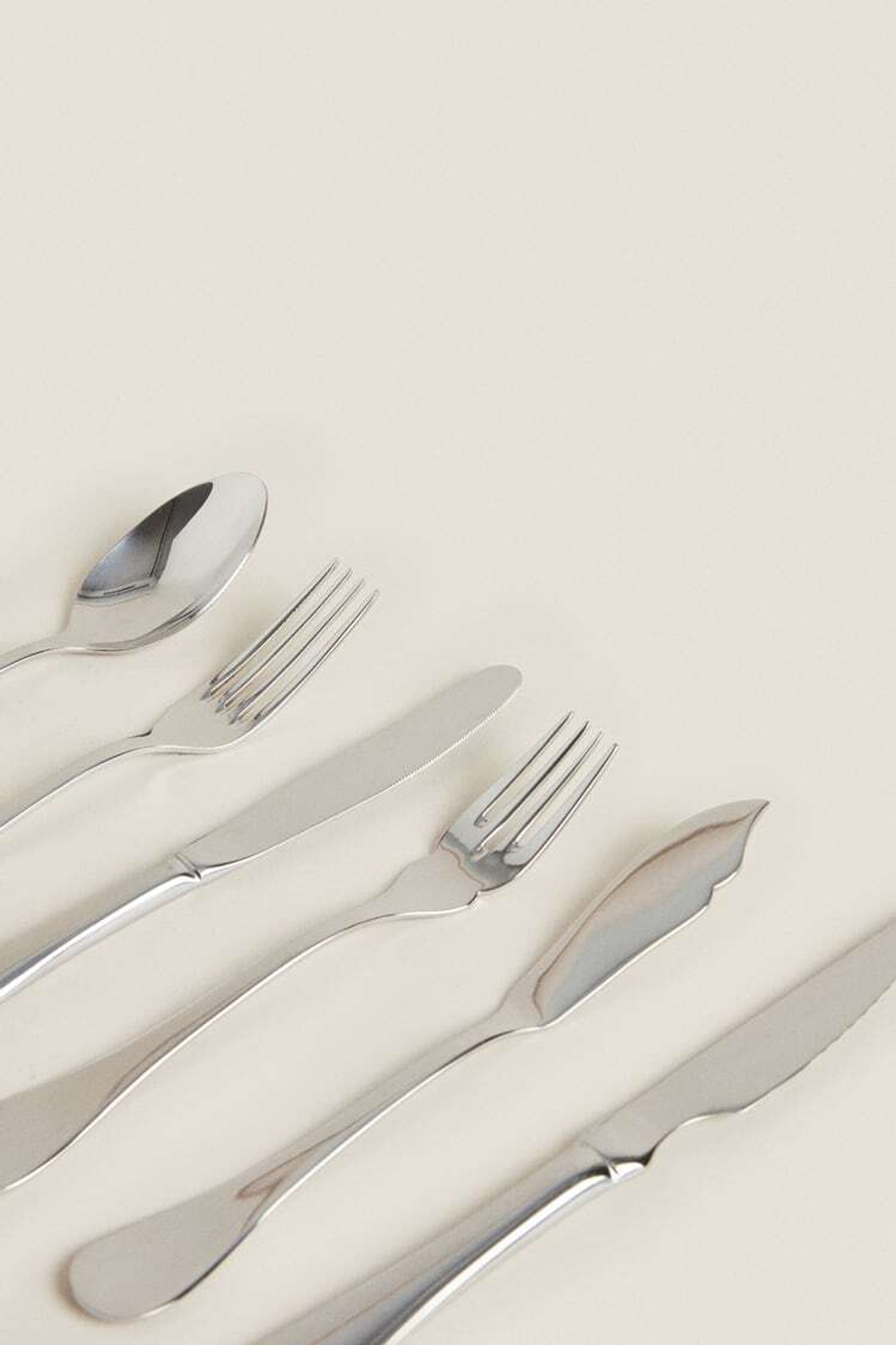 ZARA HOME КЛАССИЧЕСКИЙ НОЖ ДЛЯ МЯСА, СТАЛЬНОЙ