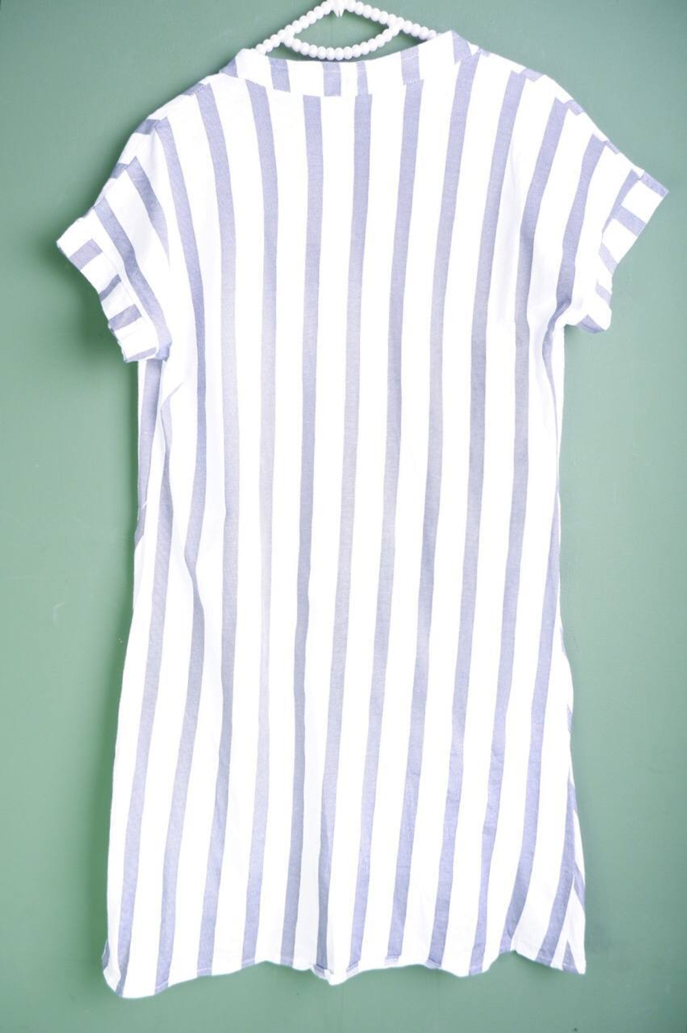 Блузка в крупную полоску, визуально на 46 размер