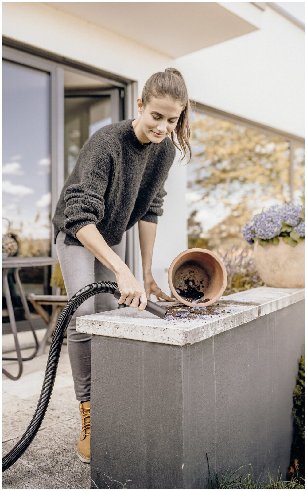 Хозяйственный пылесос KARCHER WD 2 Plus V-12/4/18 (1.628-000.0)