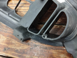 Накладка ПТФ левая Kia Sorento 3 Prime (UM) 17-20 Б/У Оригинал 86525C5520