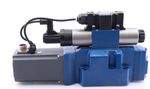 4WRTE16W6-200L-4X/6EG24K31/A1M - Пропорциональный быстродействующий распределитель с обратной связью по положению золотника и со встроенным усилителем (OBE), Ду16, A1 = ±10 В, номинальный расход 200 л/мин, схема W6-, каналы управления X и Y = внешние