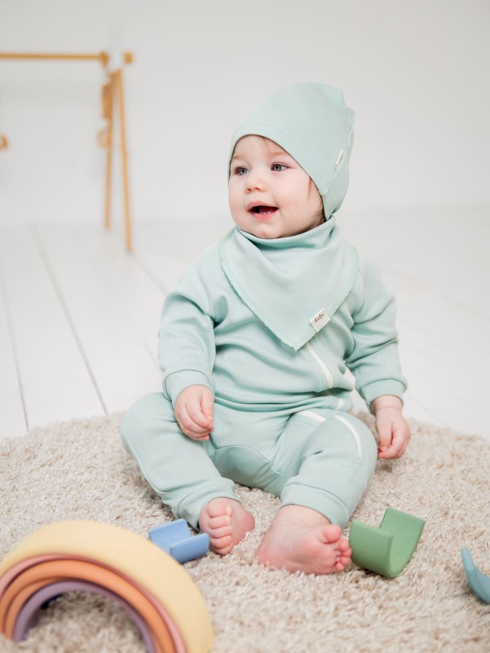 Комплект шапка и платок "Мелисса" 0+