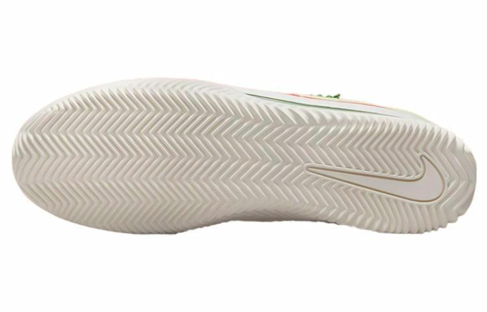Кроссовки Nike Brsb