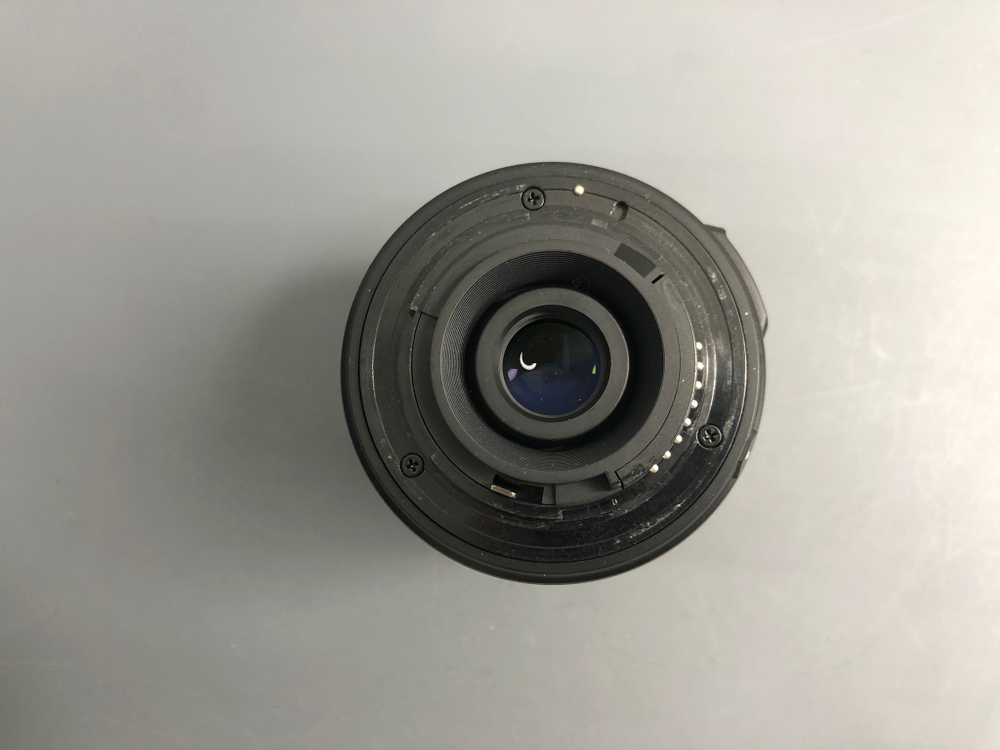 Nikon D70s kit 18-55mm 3.5-5.6G ED AF-S DX (46.000 кадров)