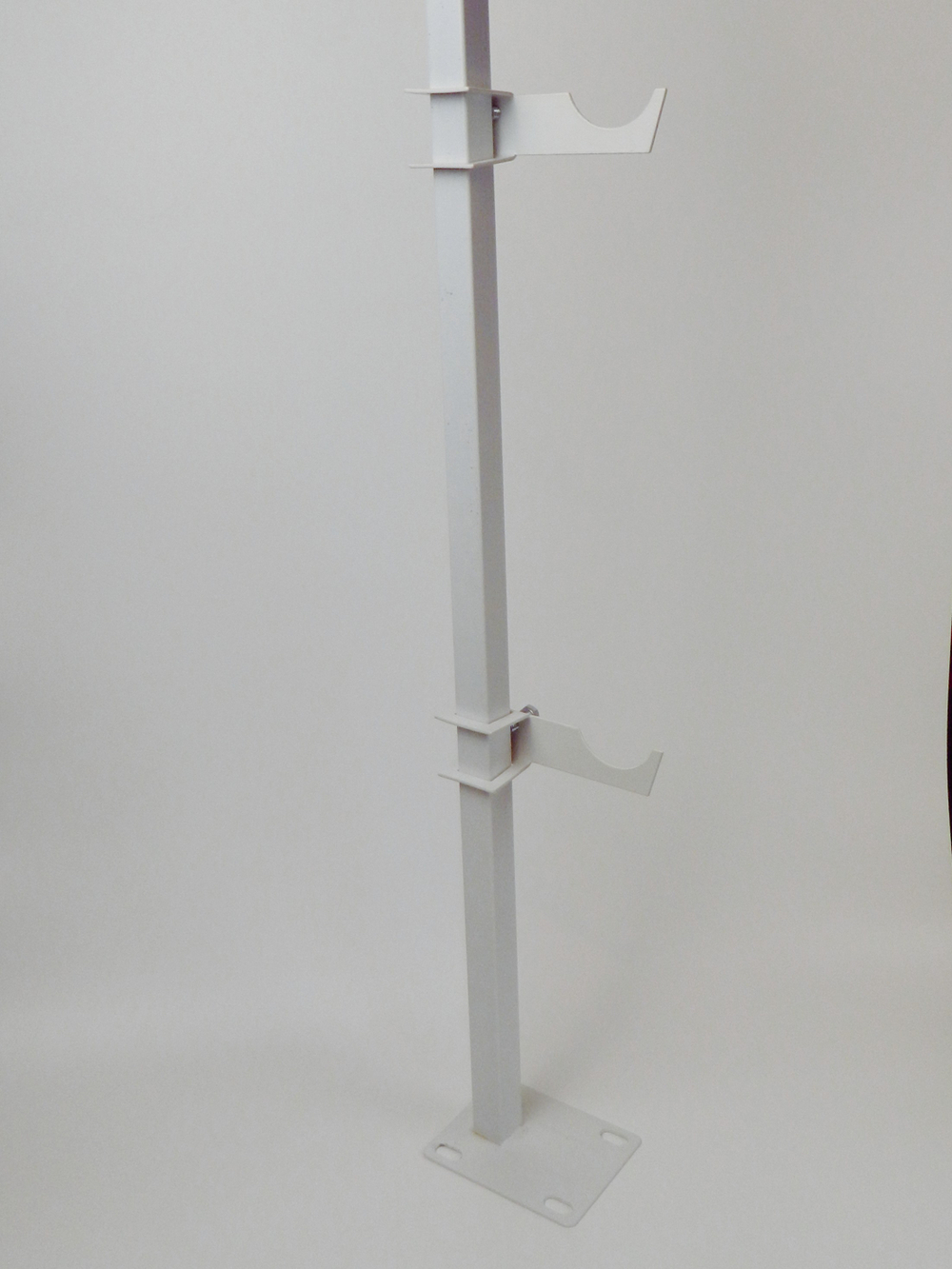 С12.5(300,350) Кронштейн напольный регулируемый (высота стойки 500 мм)