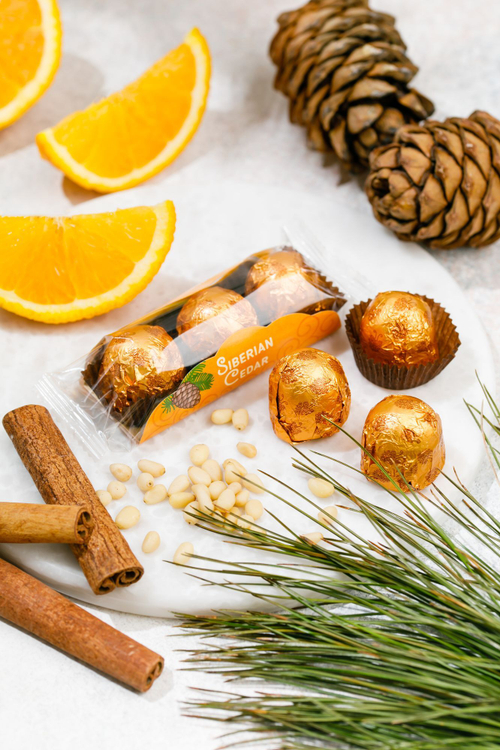 Кедровый грильяж с Клюквой / шоу-бокс / 400 г / 10 флоу-паков / ТМ Сибирский кедр