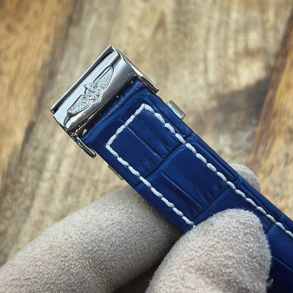 Часы Breitling
