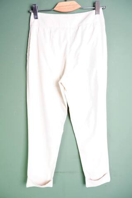 Брюки Lakbi светлые, визуально на 42 размер